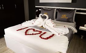 Sara Suit Hotel
